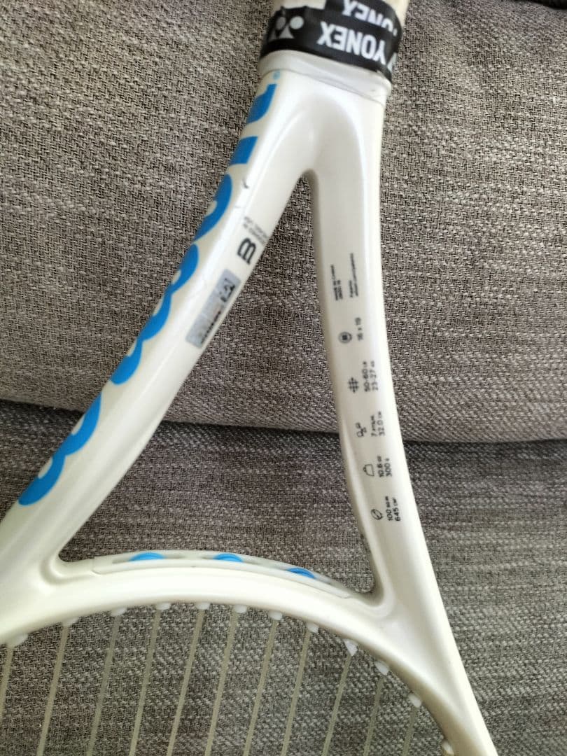 WILSON　ULTRA　100cv テニスラケット
