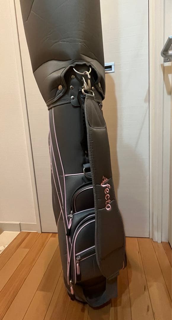 美品　レディースゴルフキャリーバッグ
