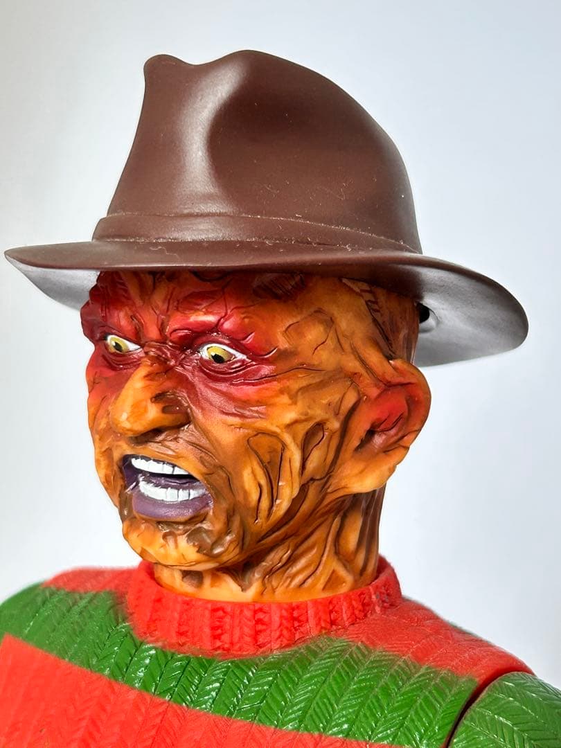 Freddy Krueger フレディクルーガーフィギュア　メディコムトイ