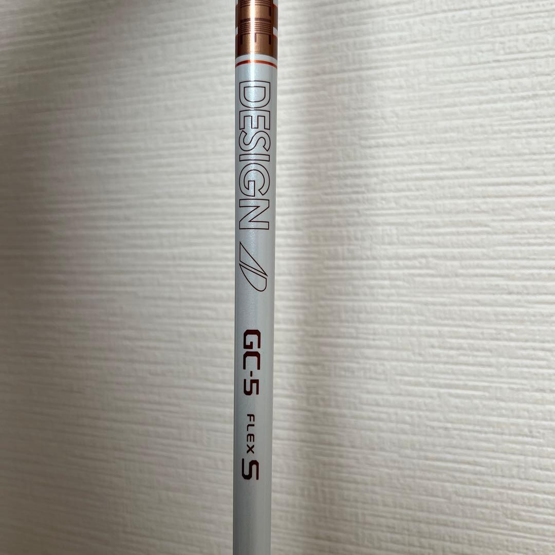 TaylorMade Qi35 ドライバーTour AD GC-5 Sシャフト