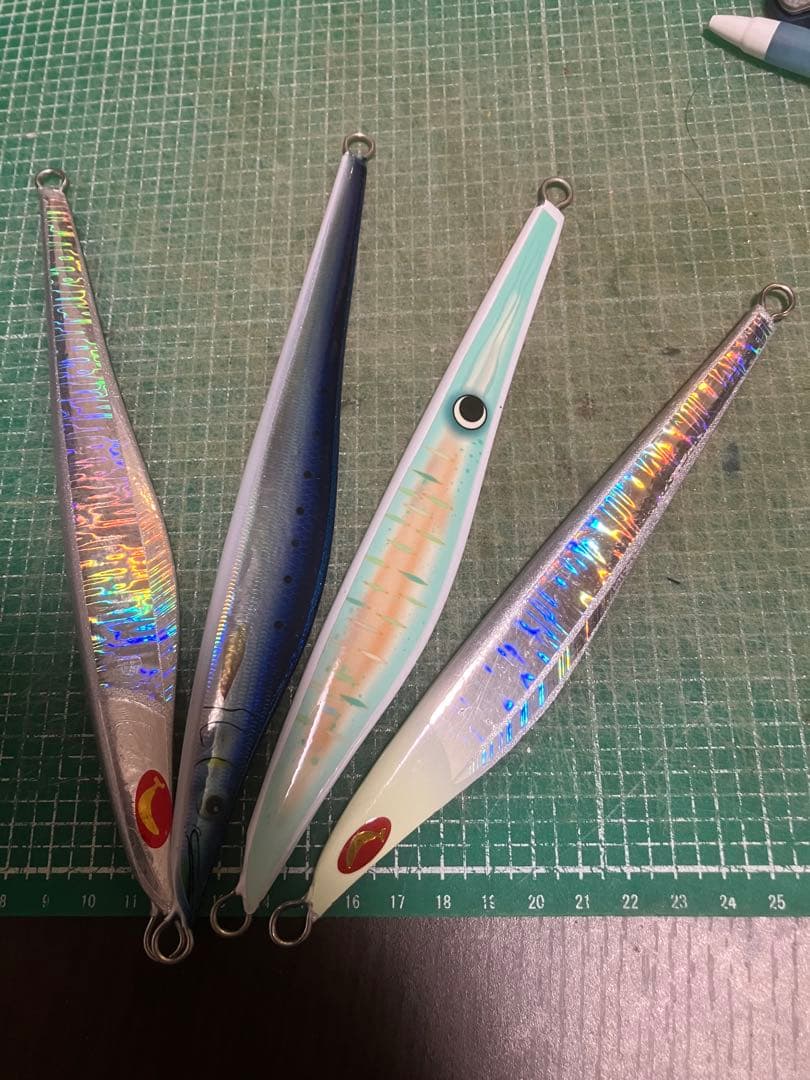 幸漁丸　バナナジグ　200g 200g 170g 150g