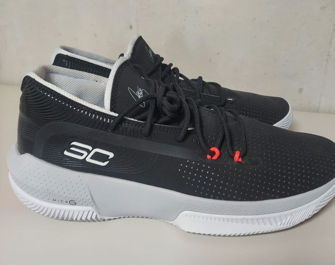 新品 アンダーアーマー UNDER ARMOUR ステフィンカリー バッシュ