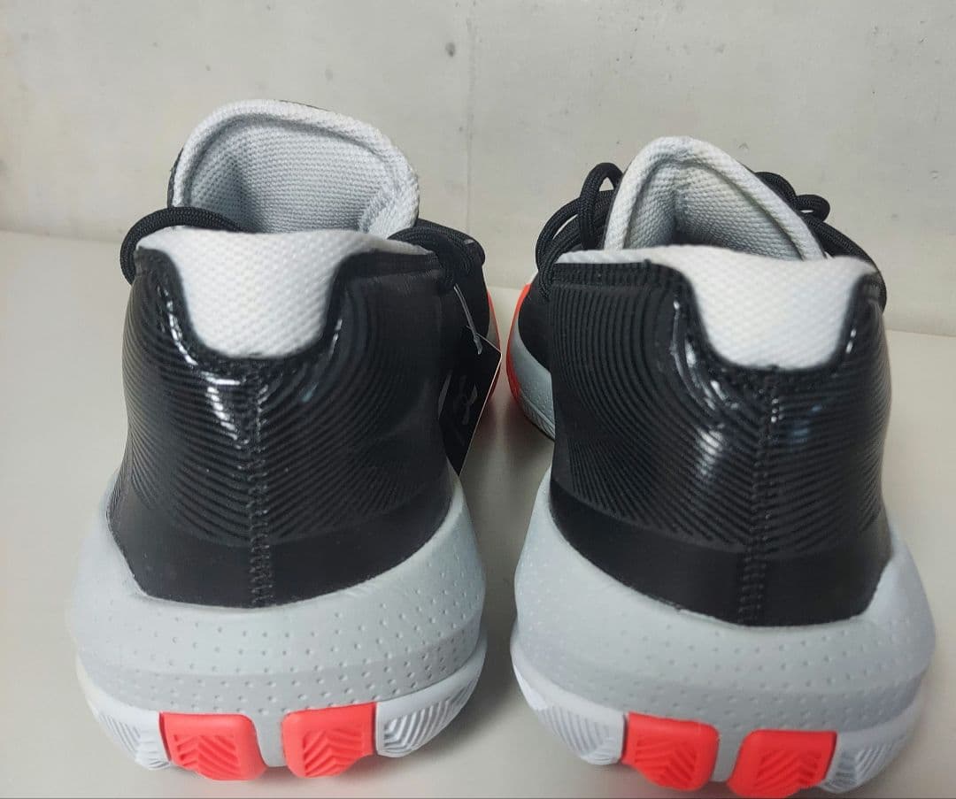 新品 アンダーアーマー UNDER ARMOUR ステフィンカリー バッシュ