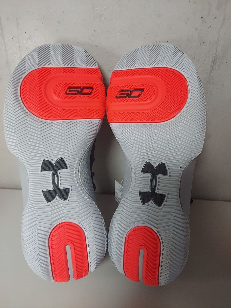 新品 アンダーアーマー UNDER ARMOUR ステフィンカリー バッシュ