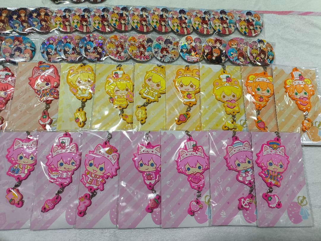 最終値下げ‼️【すとぷり】缶バ&らばすと　約200点まとめ売り　バラ売り◎