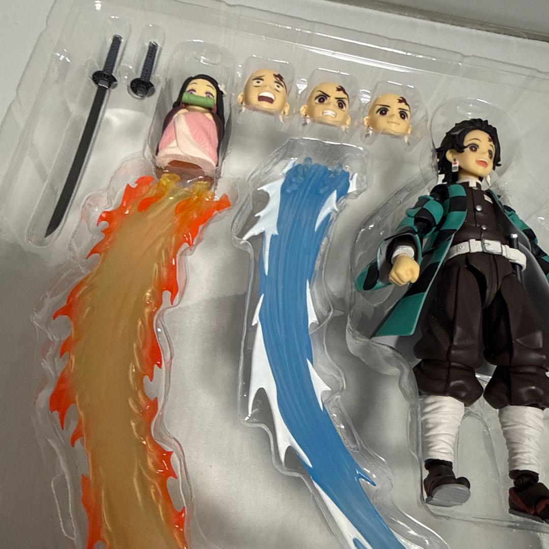 figma 竈門炭治郎 & 禰豆子 フィギュアセット