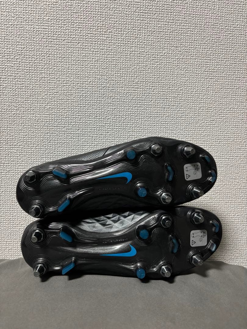 ナイキ ティエンポレジェンド8エリート SG-PRO （26cm）