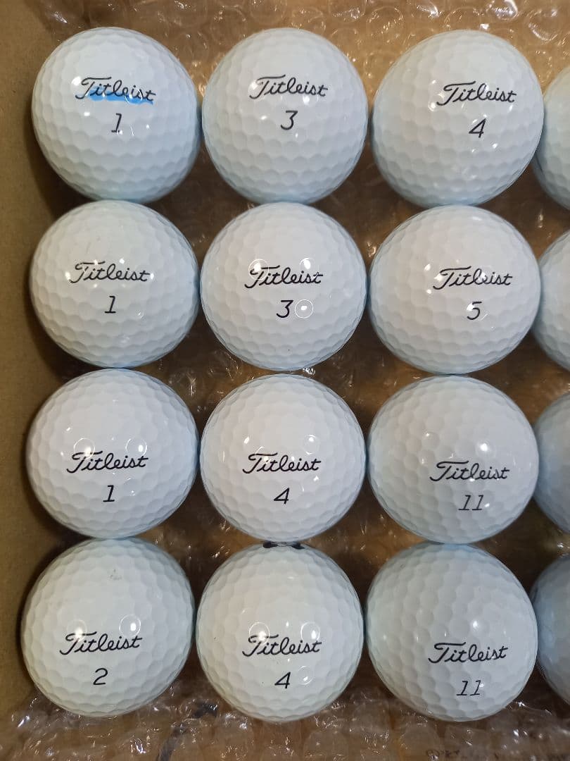 美品タイトリスト ’23～ PRO V1 ロストボール24球
