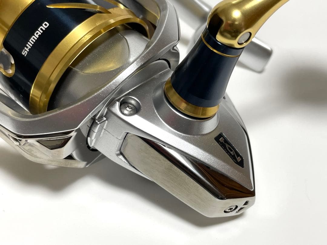 SHIMANO STRADIC SW 5000PG スピニングリール