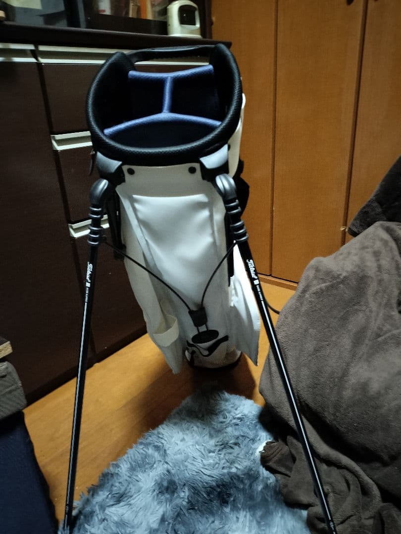 Titlist キャディーバック 8.5型　TB21SX4 STANDBAG