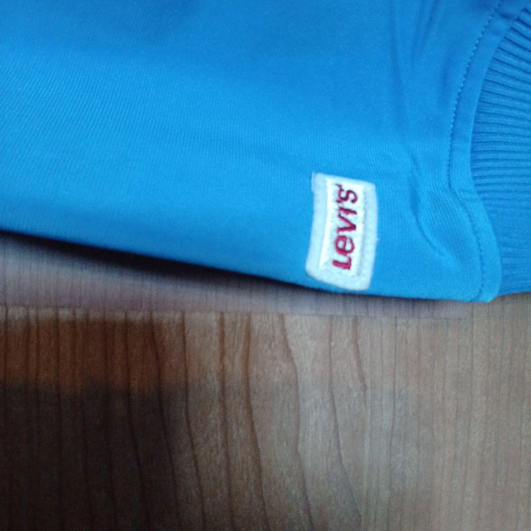 Levi'sのトラックジャケット
