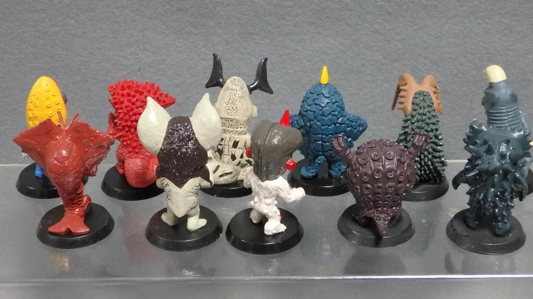 ウルトラセブン　帰ってきたウルトラマン　特撮ヒーローズ　怪獣　メトロン星人