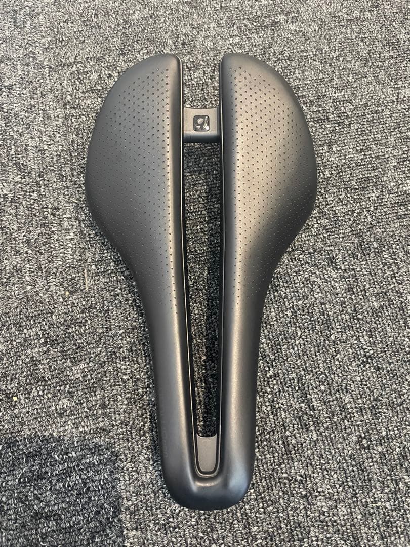 ボントレガー bontrager サドル　aeolus pro