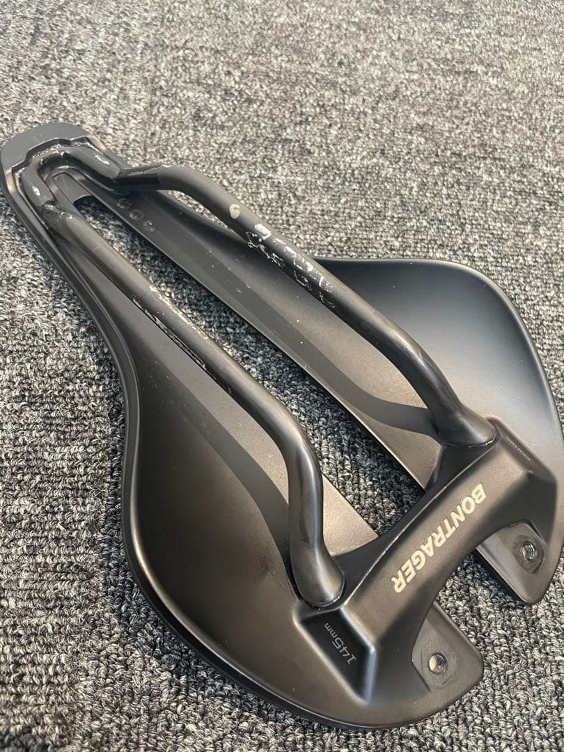 ボントレガー bontrager サドル　aeolus pro