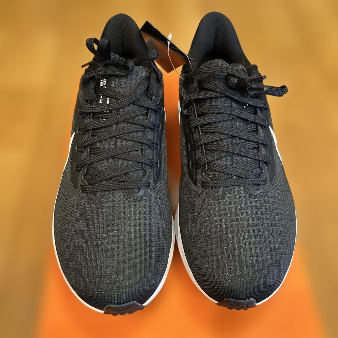 新品☆Nike Air Zoom Pegasus 39 26.0cm 4E