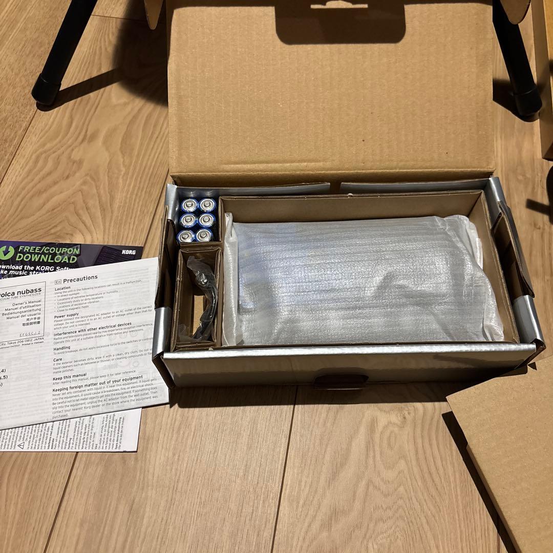 【ほぼ新品】KORG volca nubass 真空管シンセサイザー
