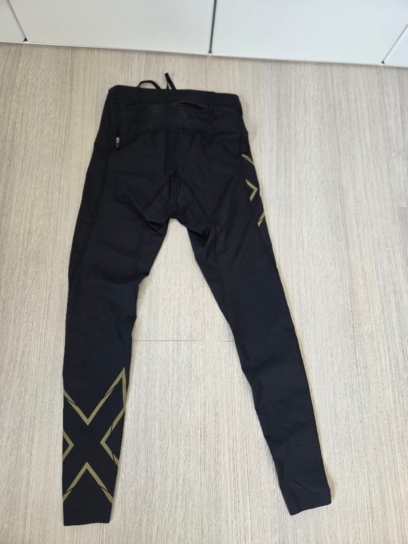 2XU フィットネス用タイツ Sサイズ ブラック/ゴールド