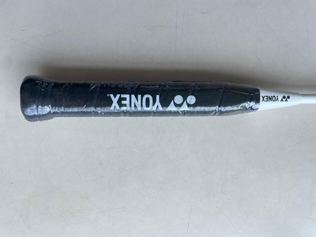 新品　未使用　YONEX ナノフレア 10 BP バドミントンラケット