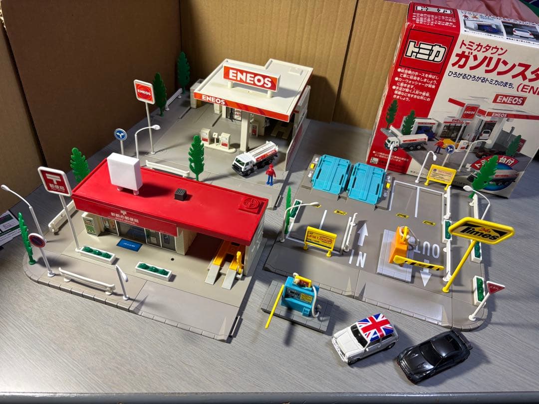 d*3様 まとめ売り！トミカタウン ENEOS 郵便局　駐車場　セット
