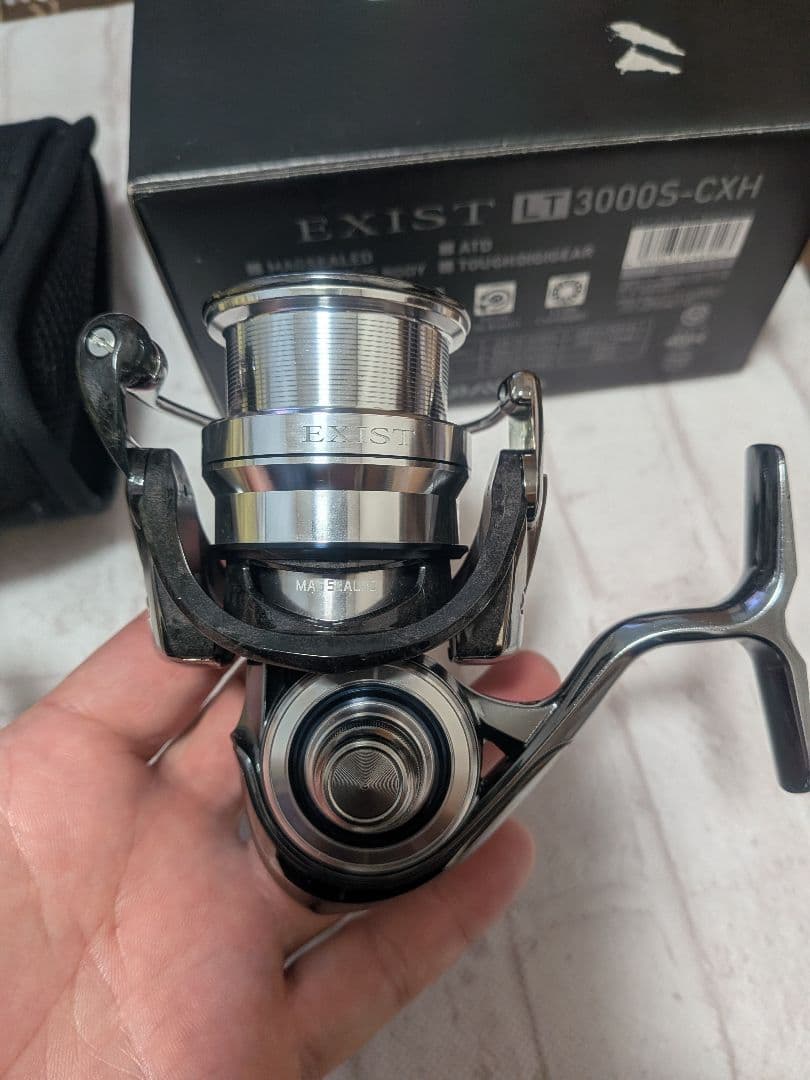 DAIWA EXIST LT3000S-CXH スピニングリール
