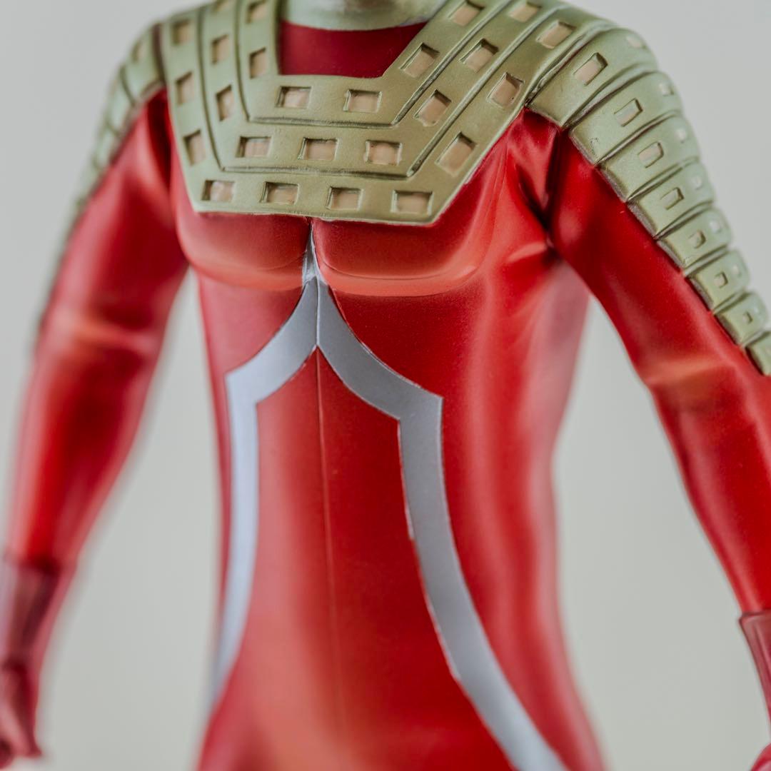 汚し塗装 海洋堂 character classics ウルトラセブン レジン