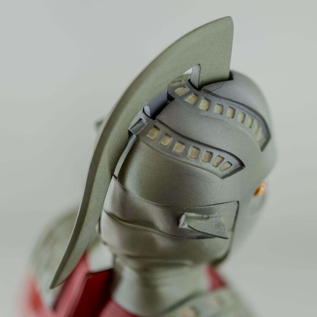 汚し塗装 海洋堂 character classics ウルトラセブン レジン