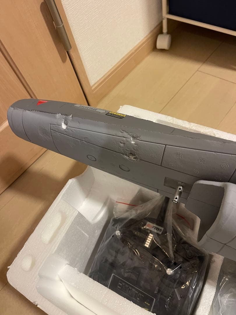 ラジコン飛行機、F-16 Fighting Falcon 模型キット 780mm