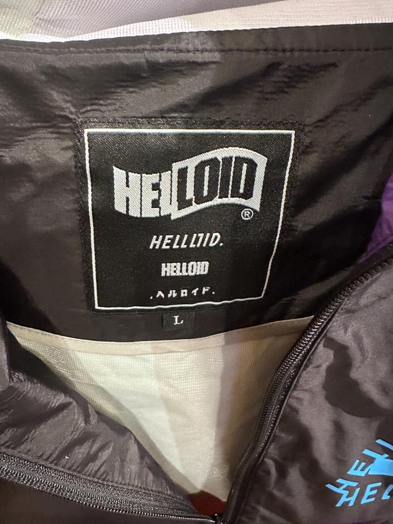 スノーボード　ウエアー　HELLOID Lサイズ　新品展示品　3レイヤー