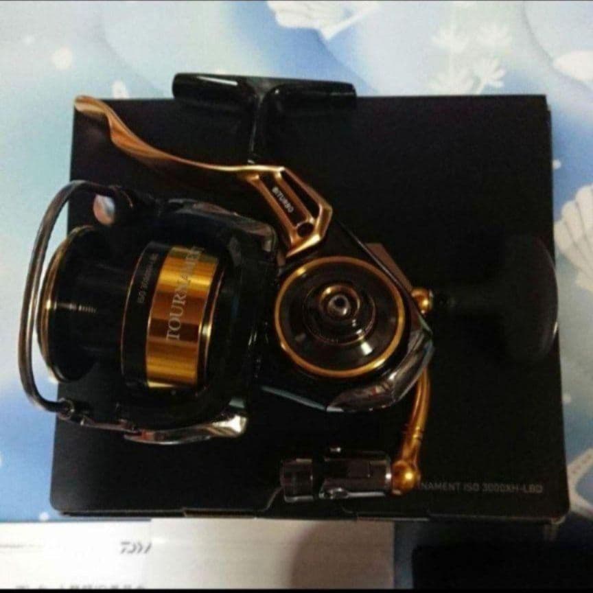 ダイワ 22 トーナメント ISO 3000XH-LBD [2022年モデル]