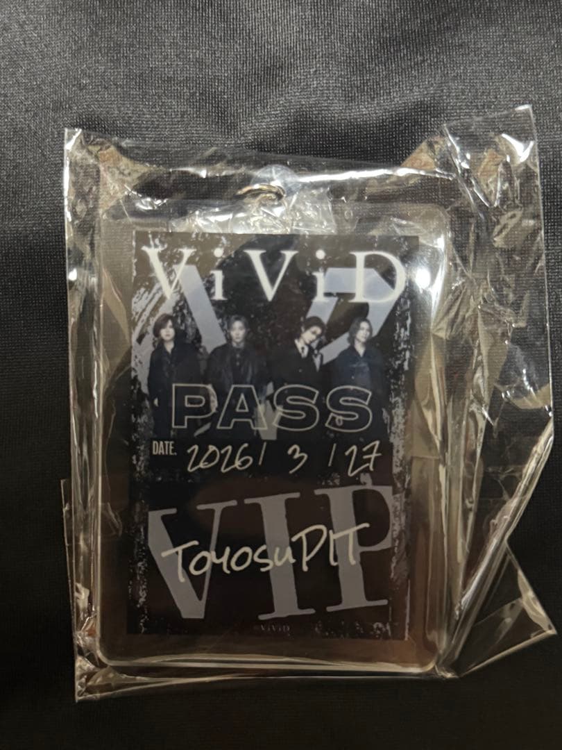 ViViD 豊洲PIT VIP 特典 pass風キーホルダー 銀テープ