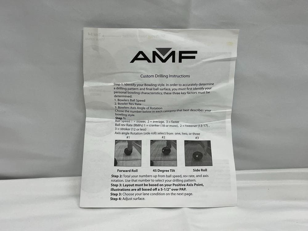 ◆AMF MEGA FRICTION ボウリングボウル 15ポンド　10216