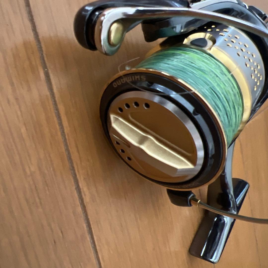 ❤️極美品❤️ シマノ スピニングリール 10ステラC2500HGS