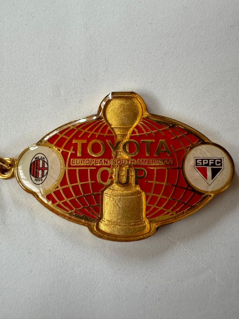 サッカー　トヨタカップキーホルダー1993年