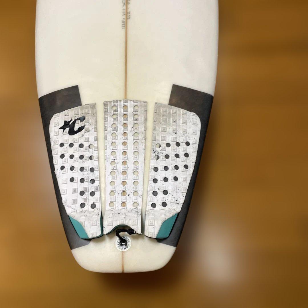 NEW FLYER 6’0 トライフィンショートボード ULTRA LIGHT