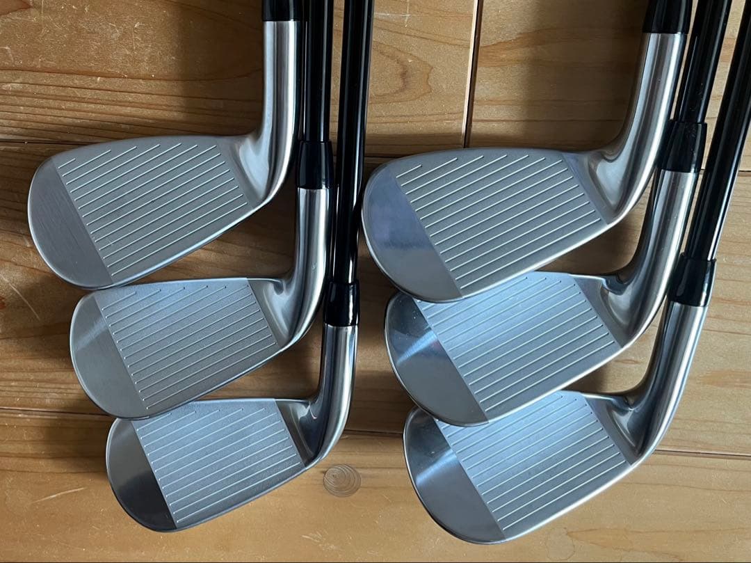 ほぼ新品！　Titleist T350 アイアン　6本　カーボンシャフトS