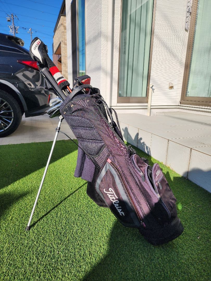 Titleistキャディバッグ 4分割 セルフスタンドキャリー