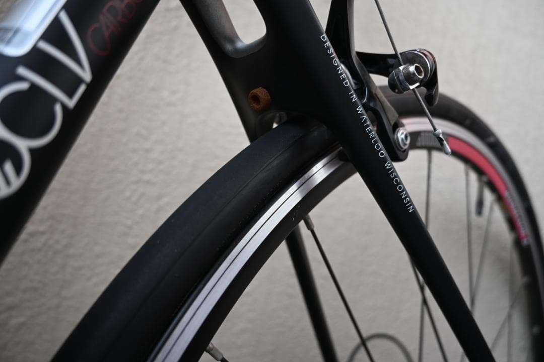 【なめこ】TREK DOMANE 4.3 フルカーボン　ロードバイク