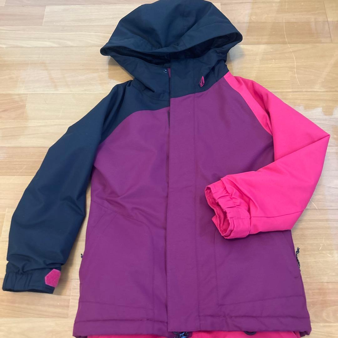 VOLCOM スノーボードウェア 子ども用　サイズS
