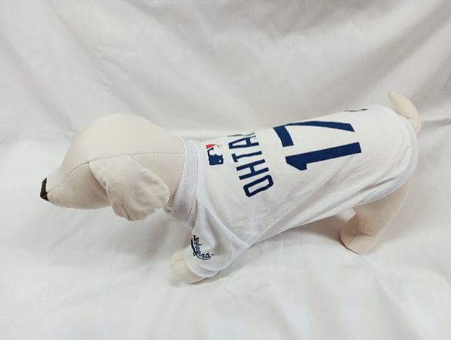 送料無料新品★犬の洋服ＭＬＢ公式ドジャース大谷翔平ユニホーム半袖ＴシャツＭサイズ