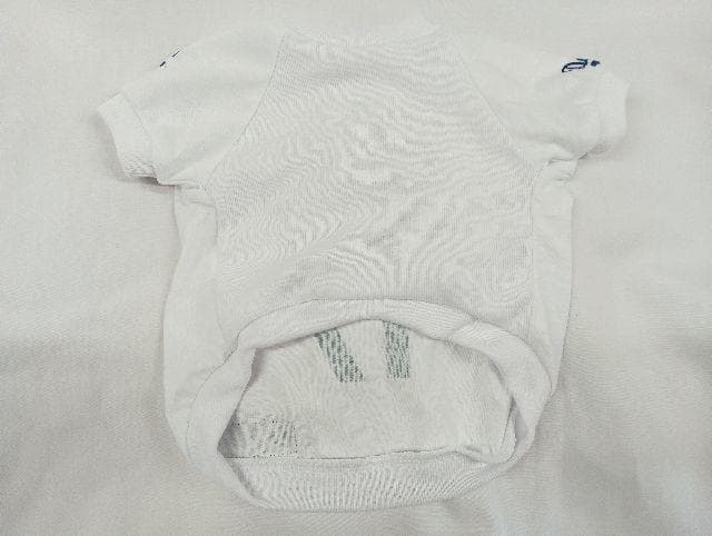 送料無料新品★犬の洋服ＭＬＢ公式ドジャース大谷翔平ユニホーム半袖ＴシャツＭサイズ