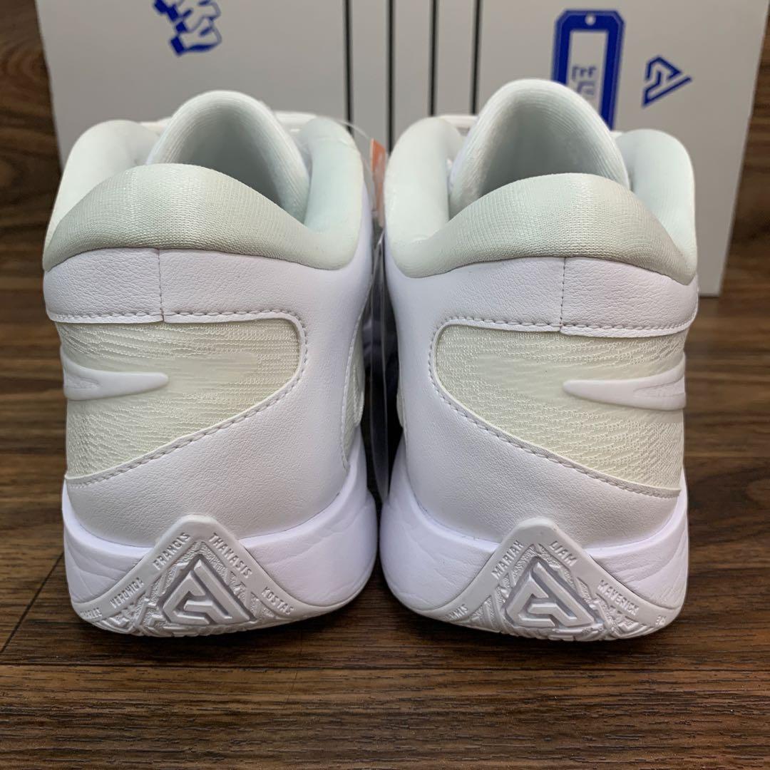 中古 Nike Giannis Freak 6 Team Bank