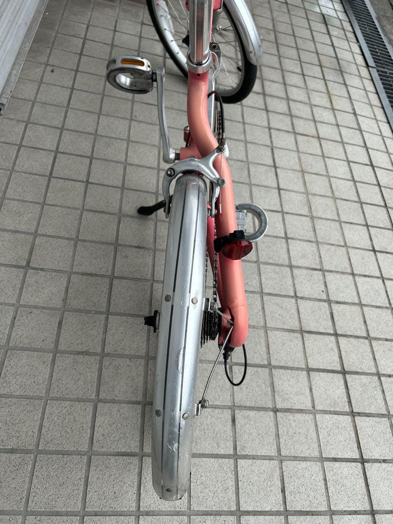 GIANT CLIP 20インチ 折りたたみ式　外装8段変速 フレームアルミ