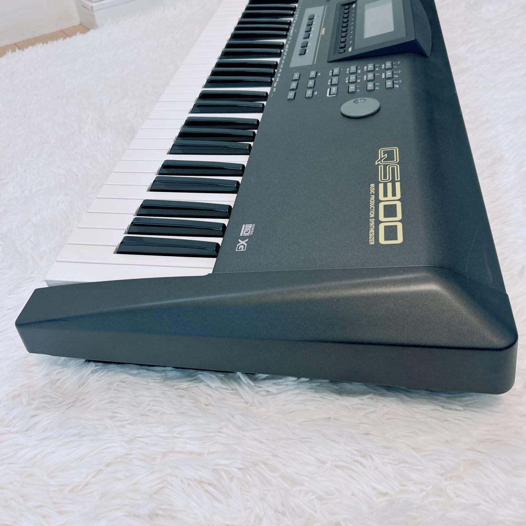 【美品】YAMAHA QS300 動作品 音出しOK シーケンサー内蔵 XG音源