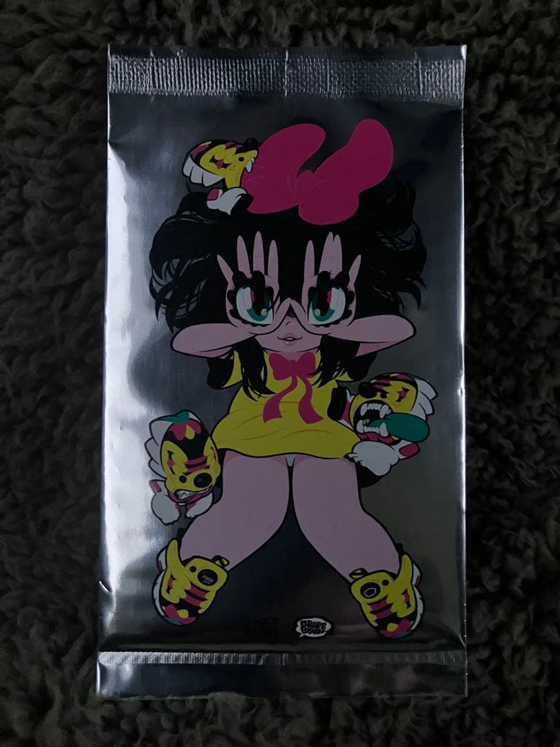 ソフビとカード　INSTAPUMP FURY GRAPE BRAIN 怪獣ポンプ