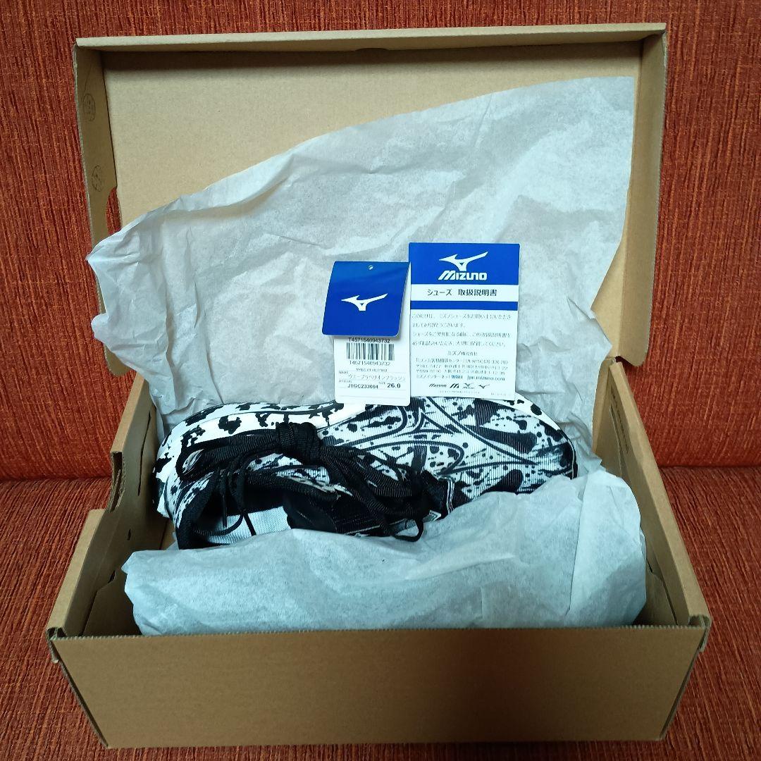MIZUNO ウェーブリベリオンフラッシュ　26.0cm