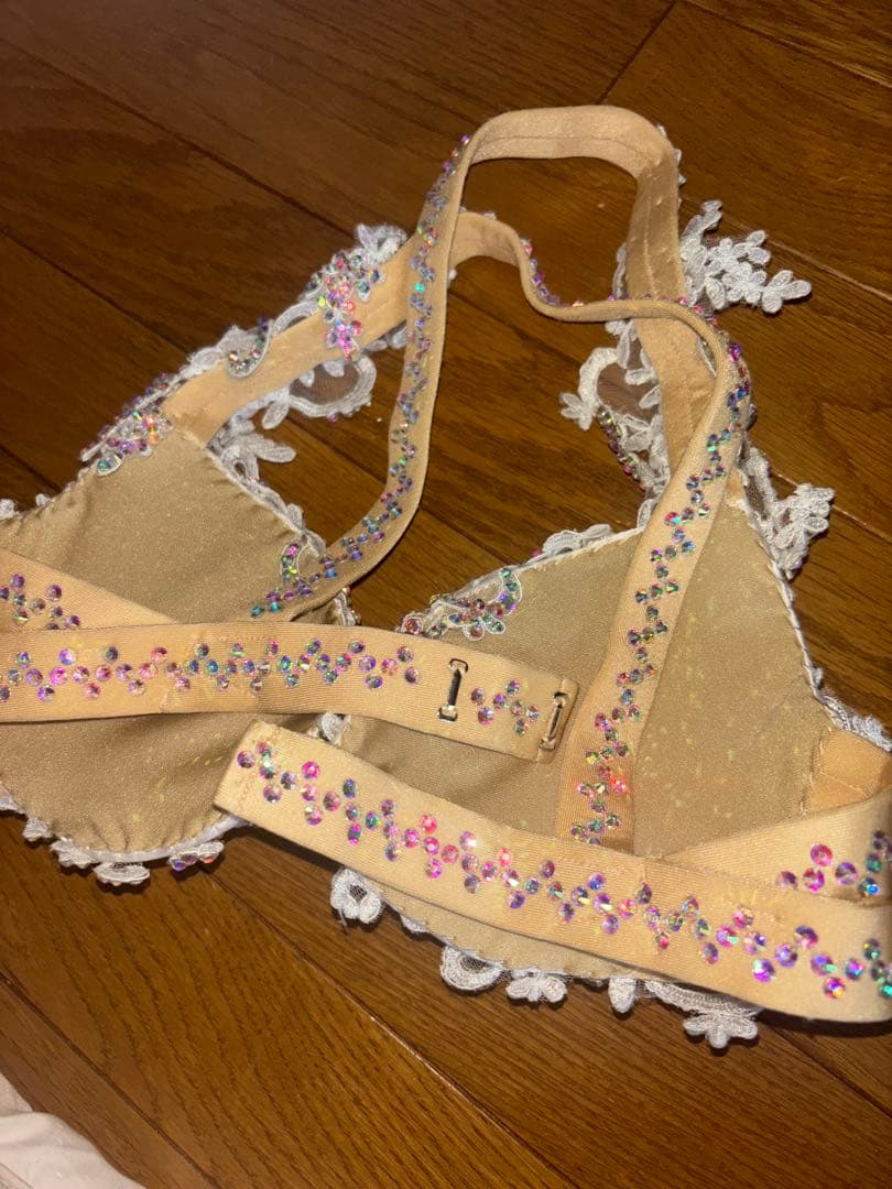 【新品】ベリーダンス　衣装　白　Bellydance Costume