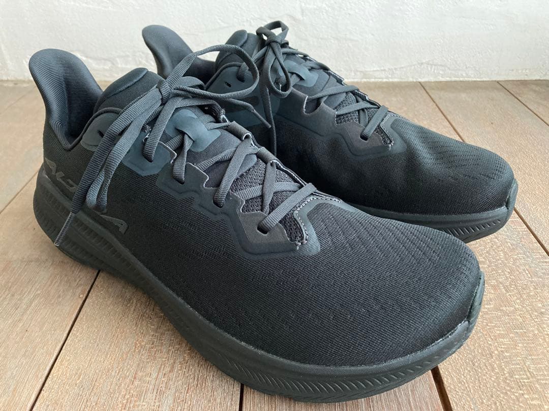 アルトラ EXPERIENCE FLOW2新品 US12 altra