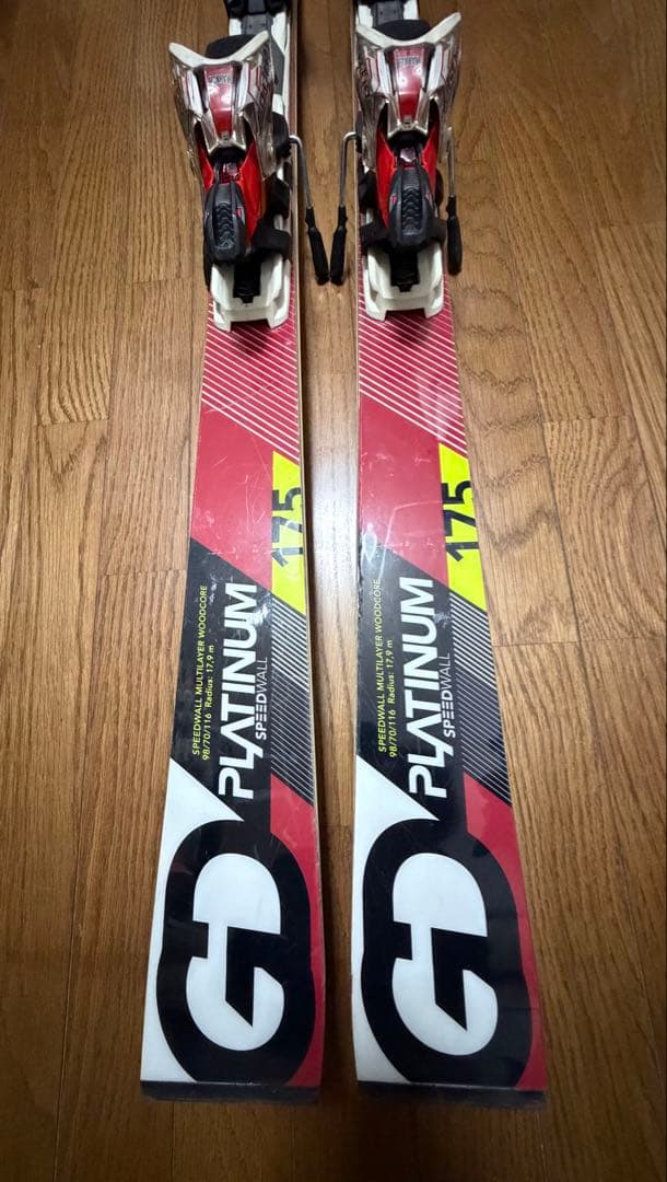 フォルクル　PLATINUM スキー板 ビンディング付き