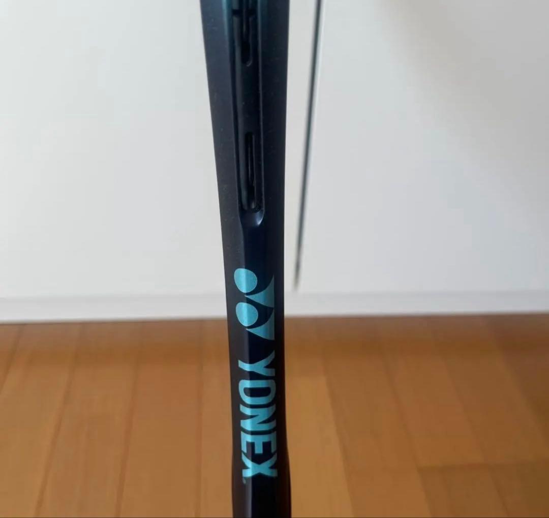 YONEX ISOMETRIC EZONE 98テニスラケット
