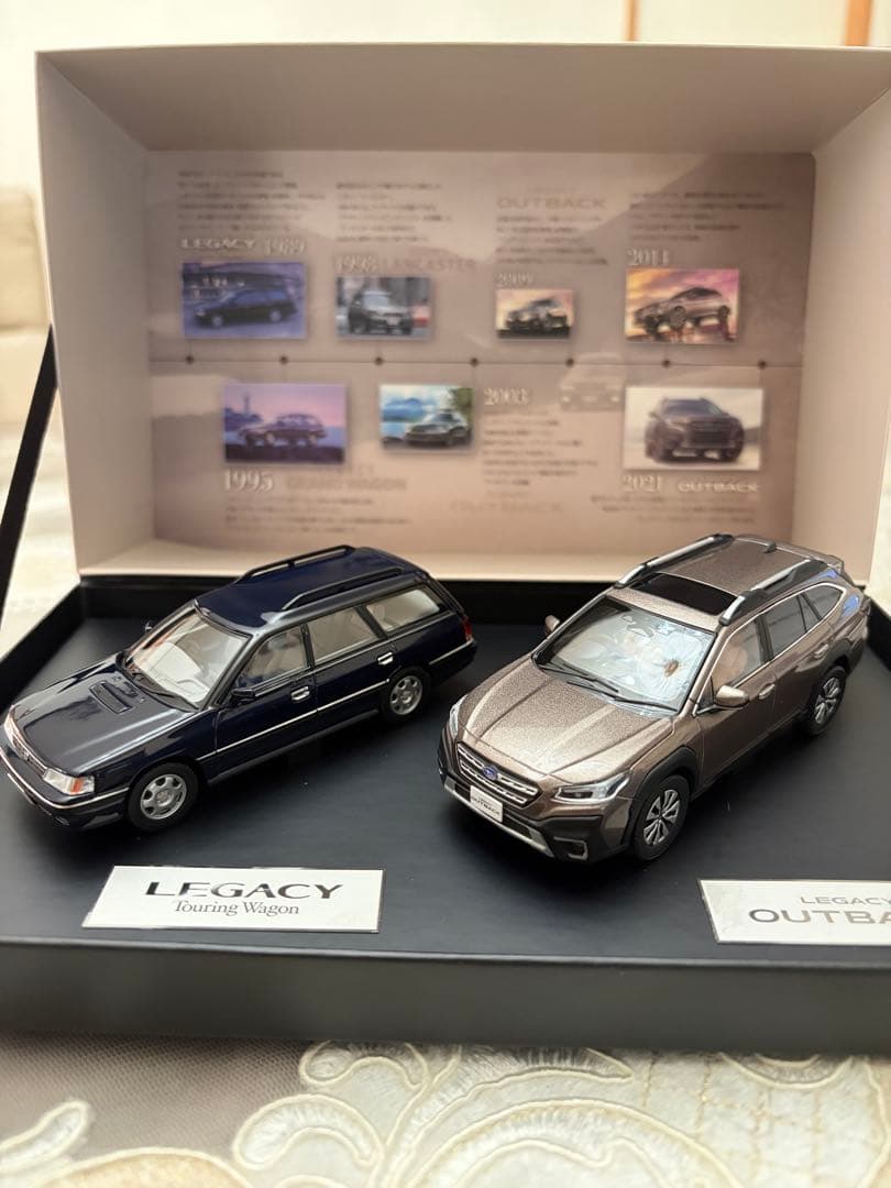 SUBARU　レガシィ&アウトバックダイキャストミニカーセット　1/43